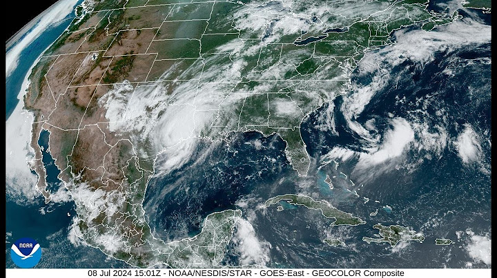 2024 Beryl - 4 Kilometer Resolution GeoColor Satellite Imagery Animation (HD 1280x720)