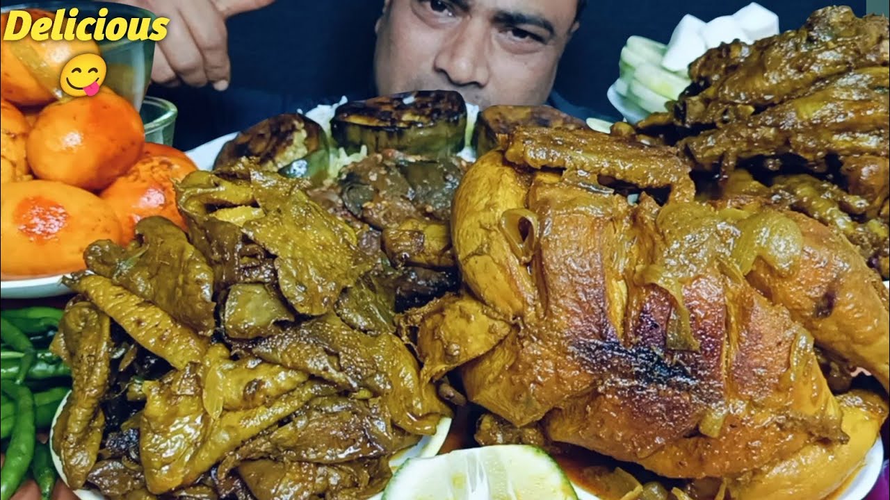 Eating Whole Chicken Curry| Chicken Skin Fry| Egg Curry| Chicken Feet Curry| Brinjal Fry With Rice 😋