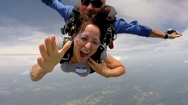 STEPHANIE STROHL's Tandem skydive in Northeast PA!