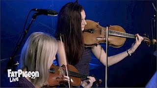 Skutch Manos - Silver Daggers