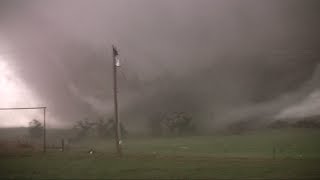 Angry Octopus Tornado! And EF-5: May 24, 2011 Oklahoma outbreak