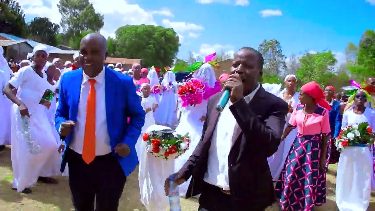 EMMANUEL KIRUI WEDS NAOMI WEDDING MURERET SONG