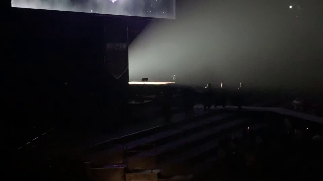 RIZIN 17 佐々木憂流迦 入場シーン vs 石渡伸太郎 - YouTube