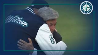 Rick Rizzs becomes the 12th Mariner to join the Hall of Fame