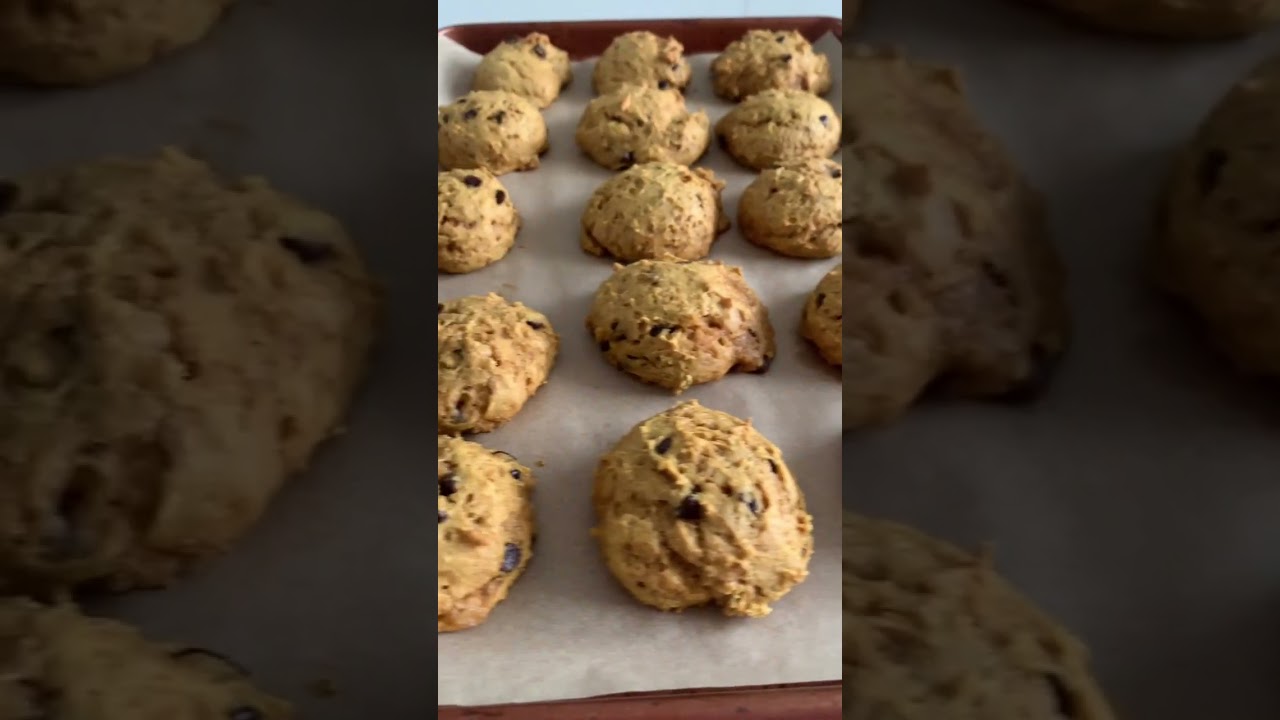 The best pumpkin cookie recipe for fall! 