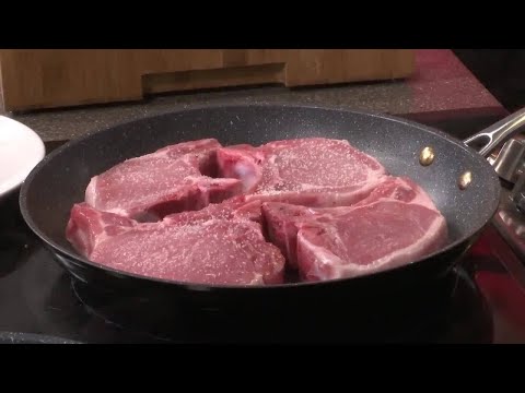 Cooking Pork Chops in the WInn Dixie Kitchen with Chef Curtis Stone