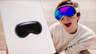 Apple Vision Pro UNBOXING!