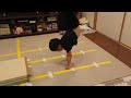 knuckle hand stand-拳逆立ち歩き-