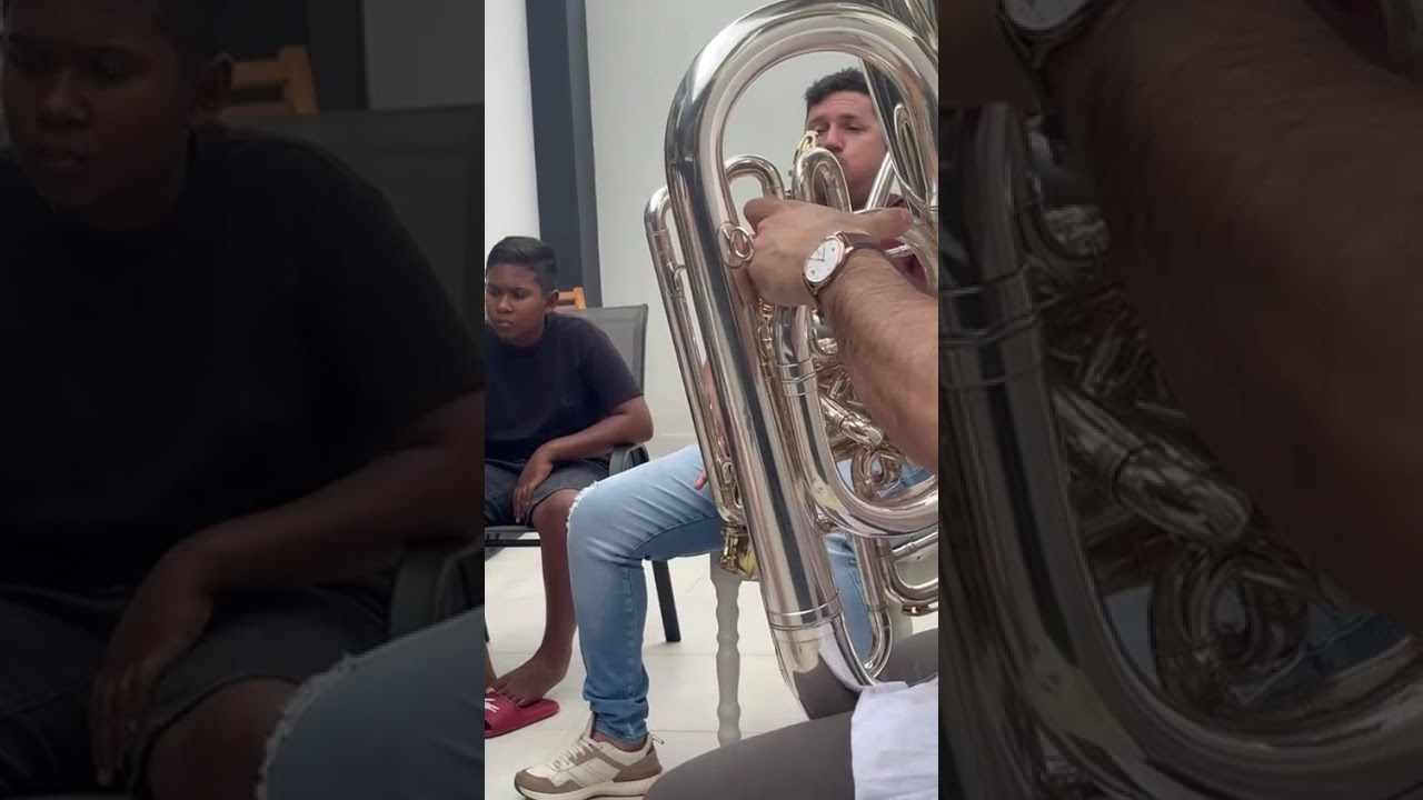 TOCATA CCB CAMPINAS SP HINO 74 Vamos produzir frutos de louvor...