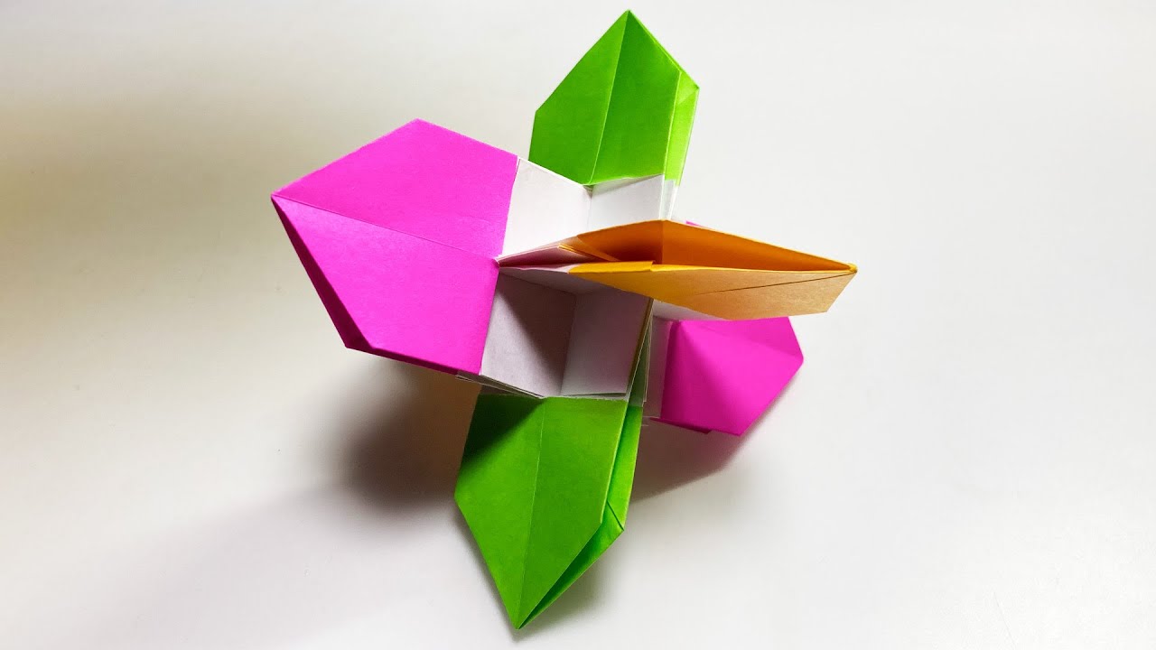 Easy Origami! Building a Puzzle with 3 Sheets of Paper - YouTube