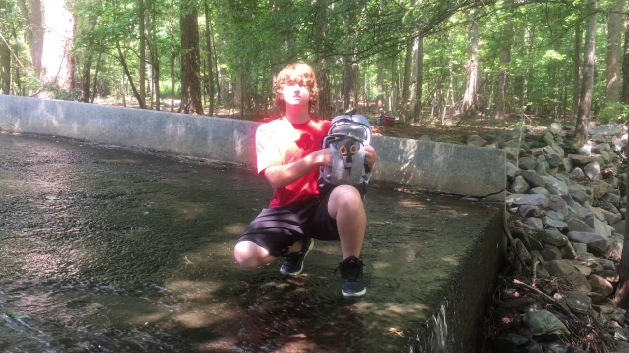 spiderwire sling bag