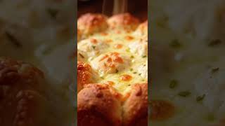 Cheesy Pull-Apart Pizza Bread 🍕🧀 | Easy & Satisfying Recipe #Shorts