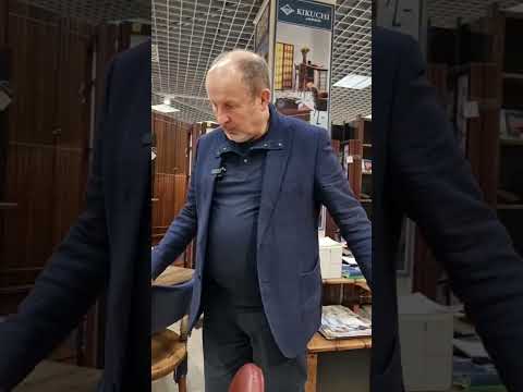 Большой деревянный обеденный