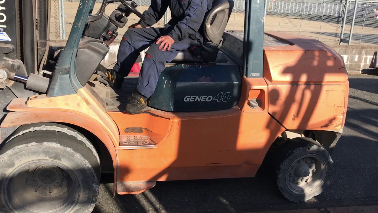 トヨタ 4.0t ディーゼル車 4ⅿマスト ヒンジフォーク ダブルタイヤ 02