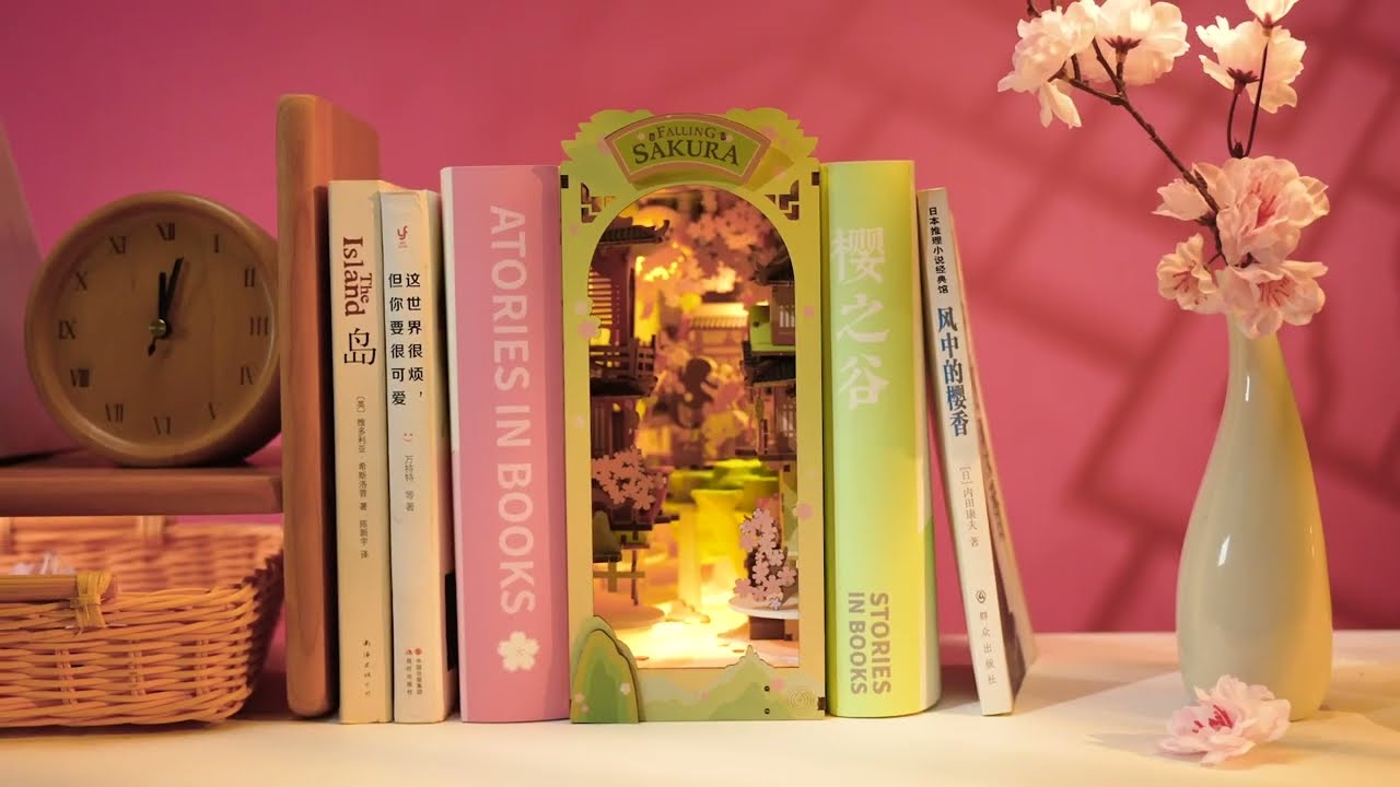 Rolife Falling Sakura Book Nook with Lights Home Decoration Booknook for  Gifts