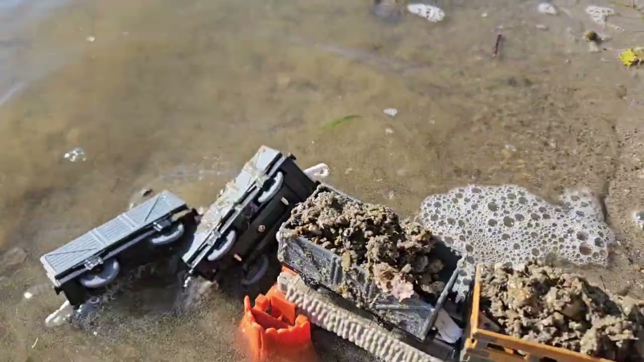 Thomas crash remakes 27. Diesel does it again.