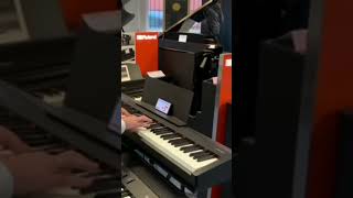 por Rimmers Music - ROLAND FP30 #piano #pianodigital #tecladomusical