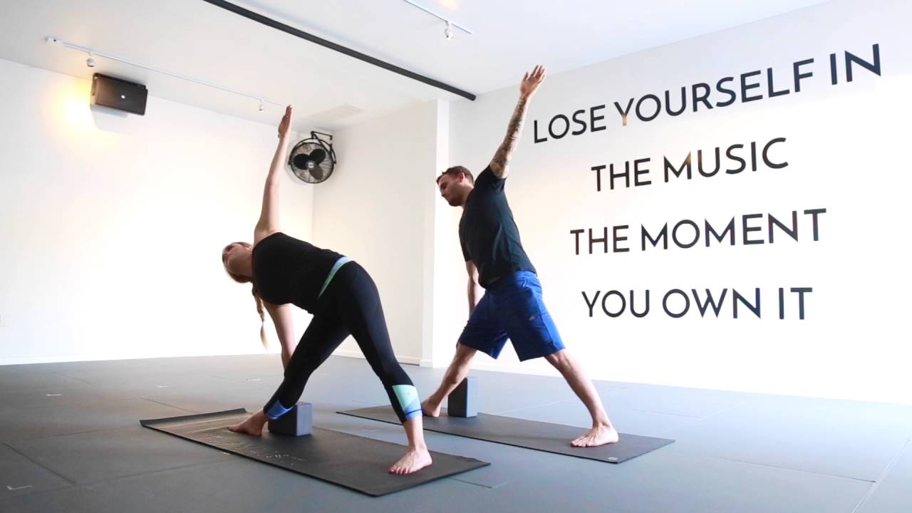 3 Easy Office Yoga Poses - YouTube