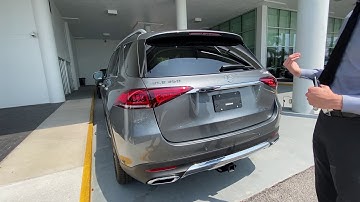 Mercedes-Benz Hands Free Trunk Operation