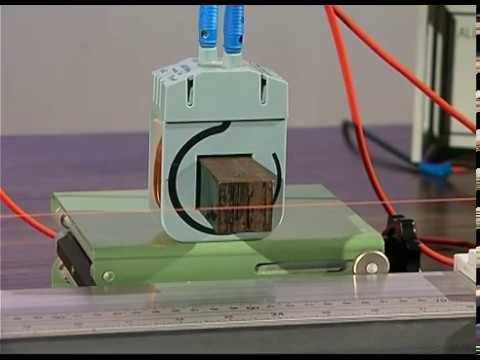 TP de Physique 7 : Ondes stationnaires (1 : modes stationnaires sur un fil) saturn
