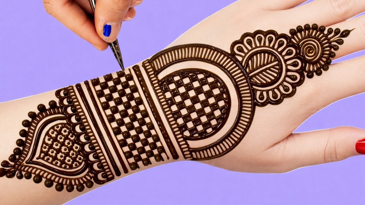 Beautiful Stylish 3D Henna design | Simple Latest Arabic Mehndi | Back hand mehndi design easy 