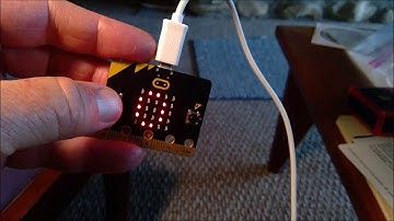 MicroBit Measures Light Level and outputs to console via WebUSB