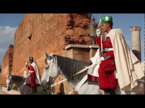 Vidéo: Mausolée de Mohammed V description et photos - Maroc : Rabat
