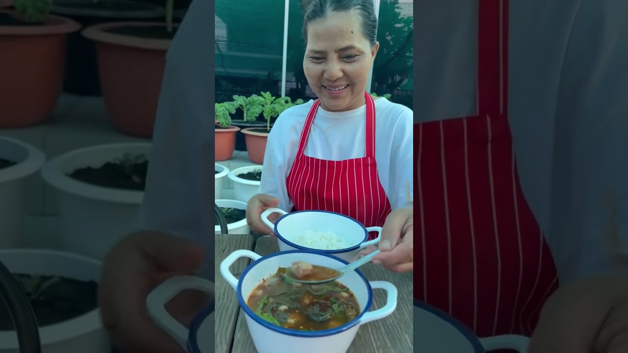 ต้มไก่ใส่สมุนไพรไทยอร่อยนัวสุดสุด🤣🤣💃🏡