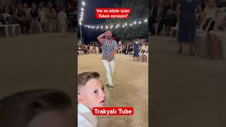 Trakya Düğününde Muhteşem Tulum Havası Resimi