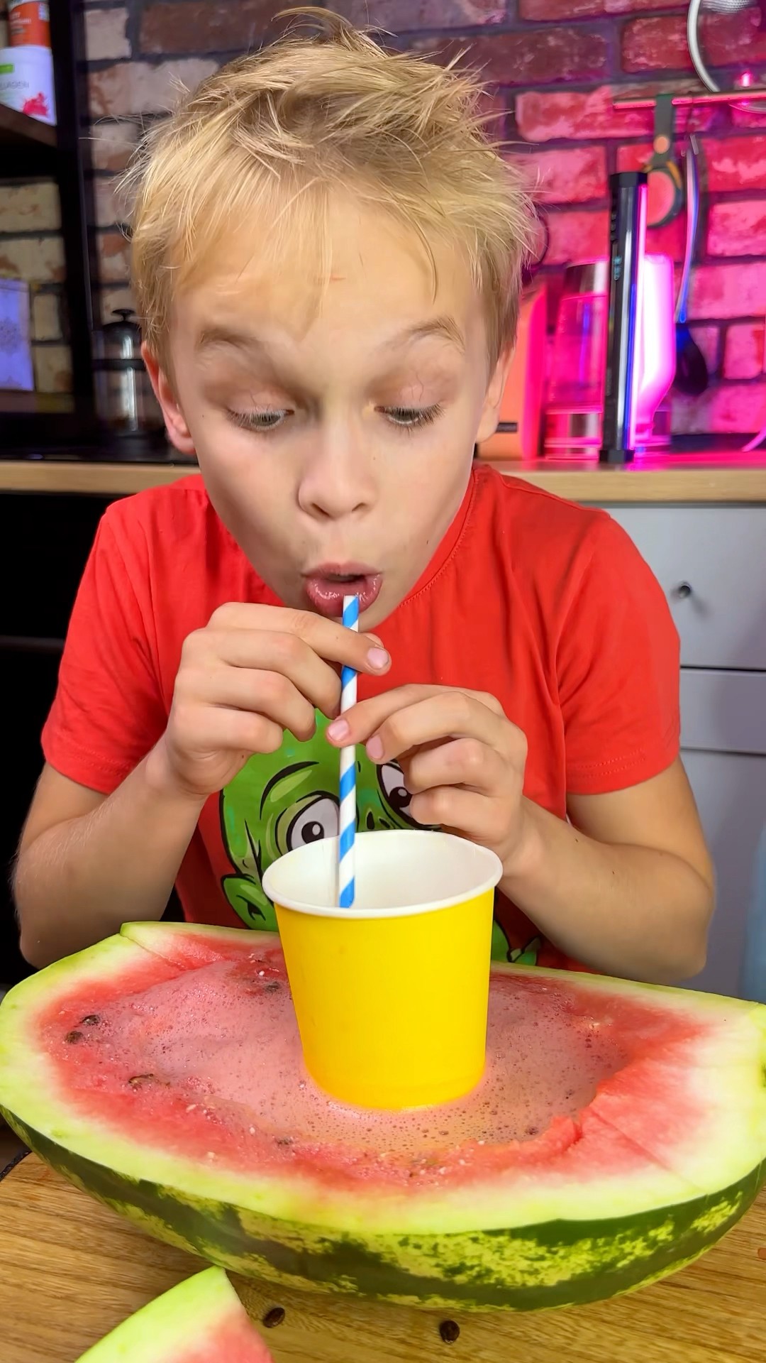 Dad made the BEST WATERMELON JUICE for him!❤️❤️??