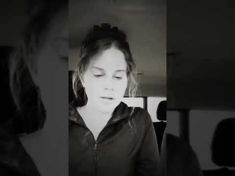 Lana Del Rey - "LA Who I Am to Love You"
