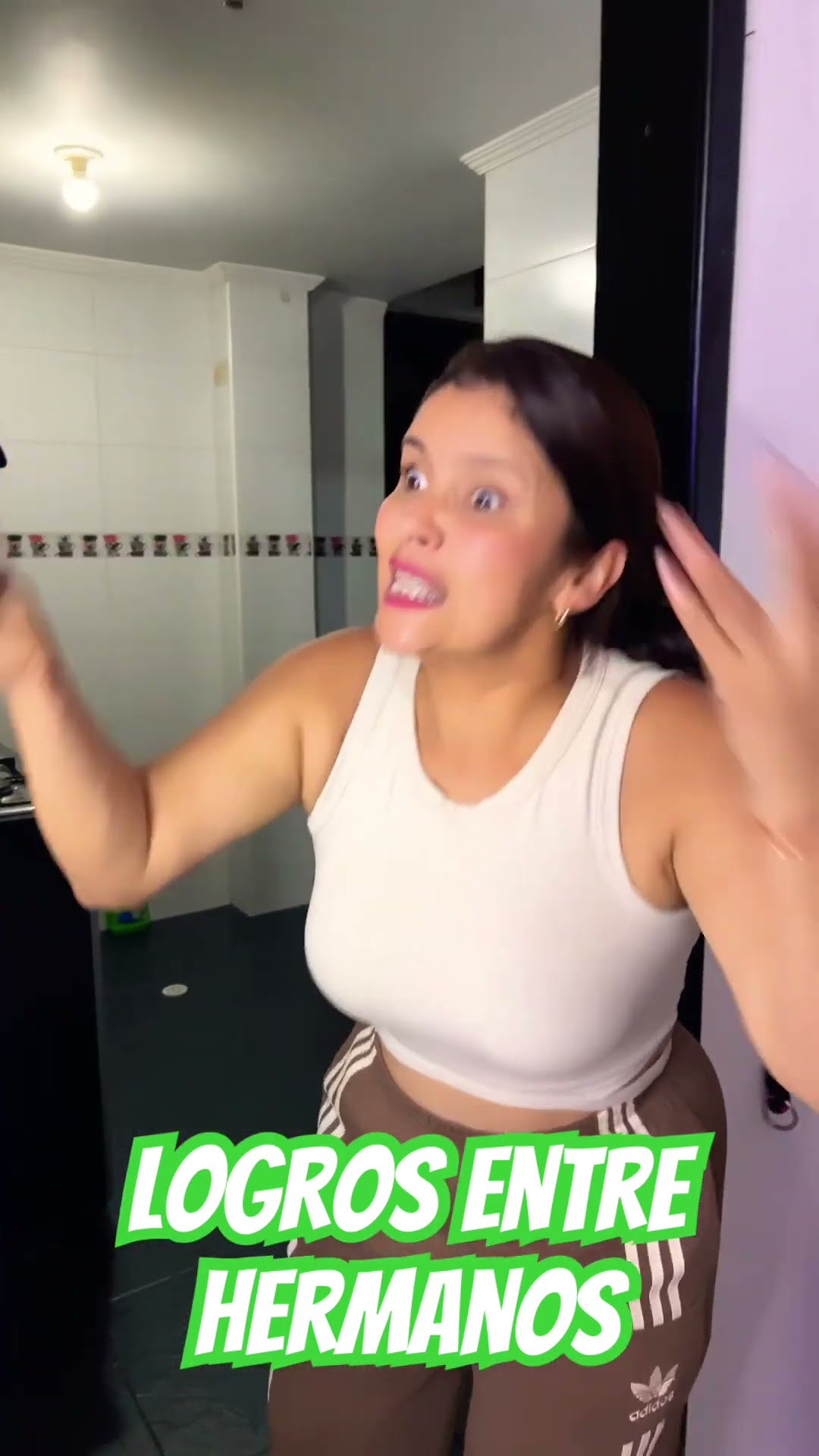 LOGROS DE HERMANOS #humor #cosasdefamilia #comedia #shortviral