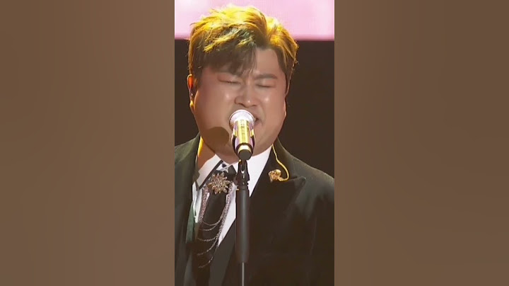 김호중 세계의 거목이다 ​#김호중_안드레아보첼리_에게_신곡_선물_받는다#김호중_클래식단독쇼_3월_70인조KBS교향악단#KIMHOJOONG​​#shorts