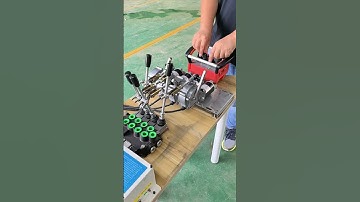 5 functions 24V hydraulic valve Joystick Hoisting carry remote control#crane#cranetruck#fassi#hiab