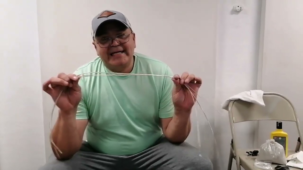 Como poner las cuerdas correctamente y arreglar las clavijas del Guitarron