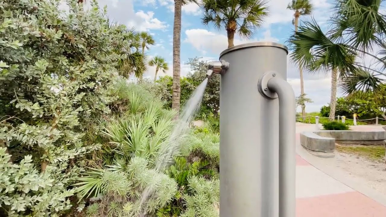 Miami beach open air public shower, free of charge