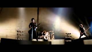 Video thumbnail of "Green Day - Know Your Enemy (Official Music Video)"