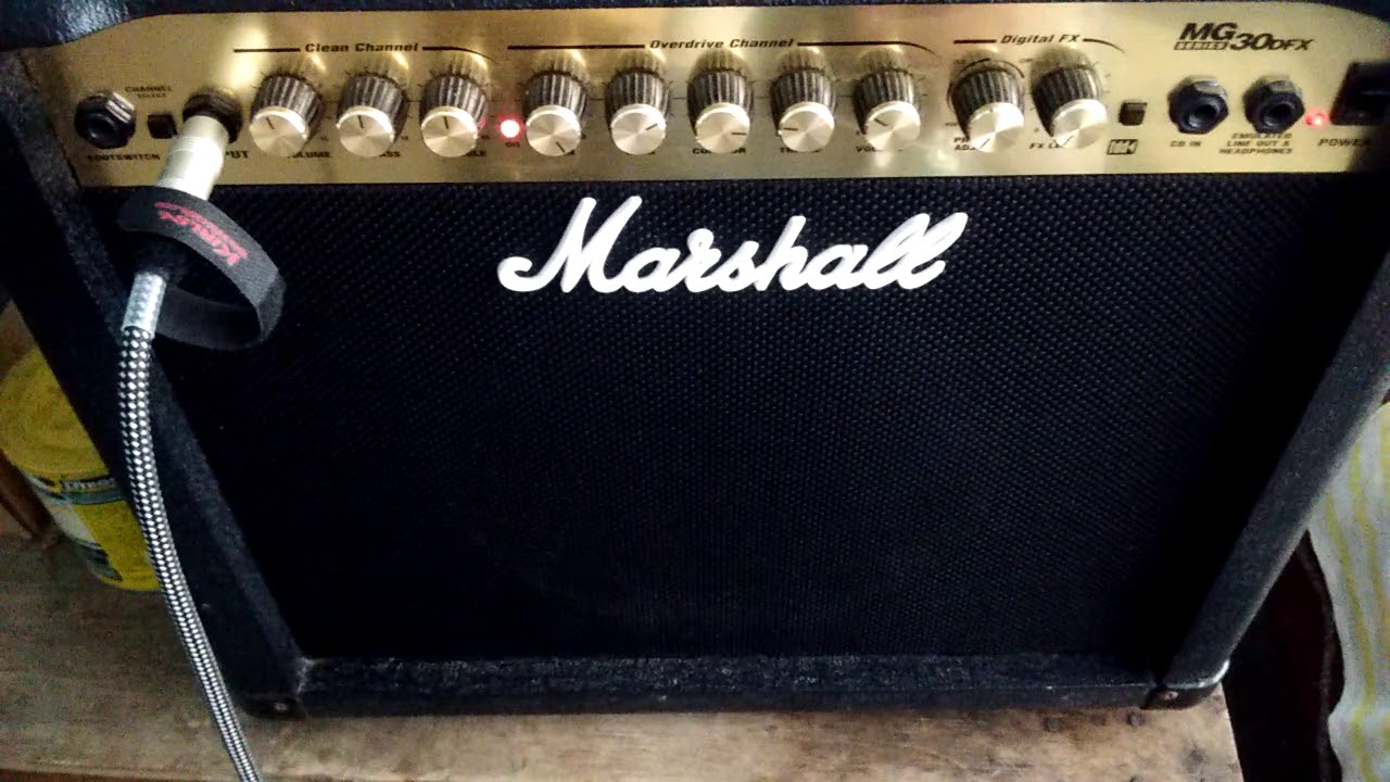 Marshall MG30DFX Guitar Amplifier - YouTube