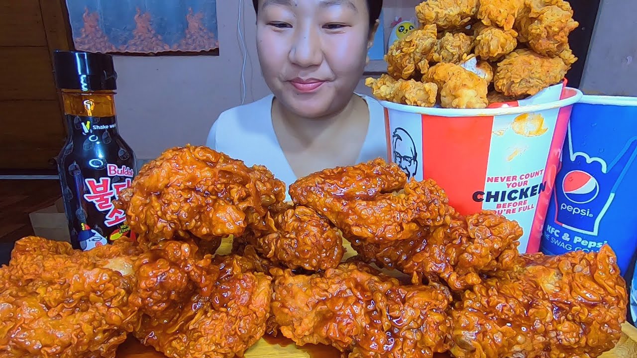 Eating KFC Chicken Dipped In Nuclear Fire Sauce || Mukbang || Eating Show