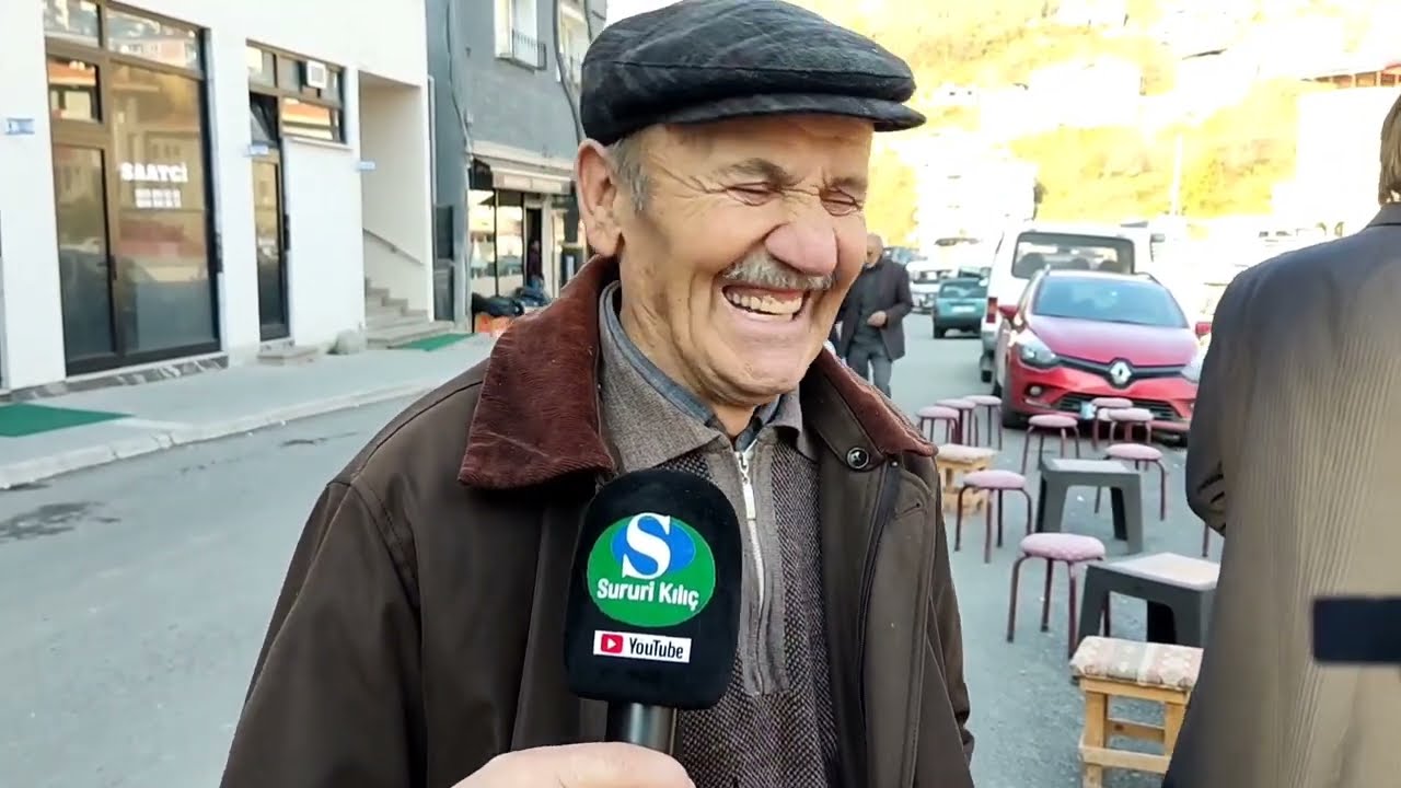 GİRESUN DERELİ'DE VATANDAŞLAR KİTABIN ORTASINDAN KONUŞTULAR...