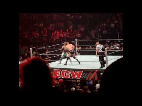 Yoshi Tatsu vs William Regal (WWE Taping 10/06/09)