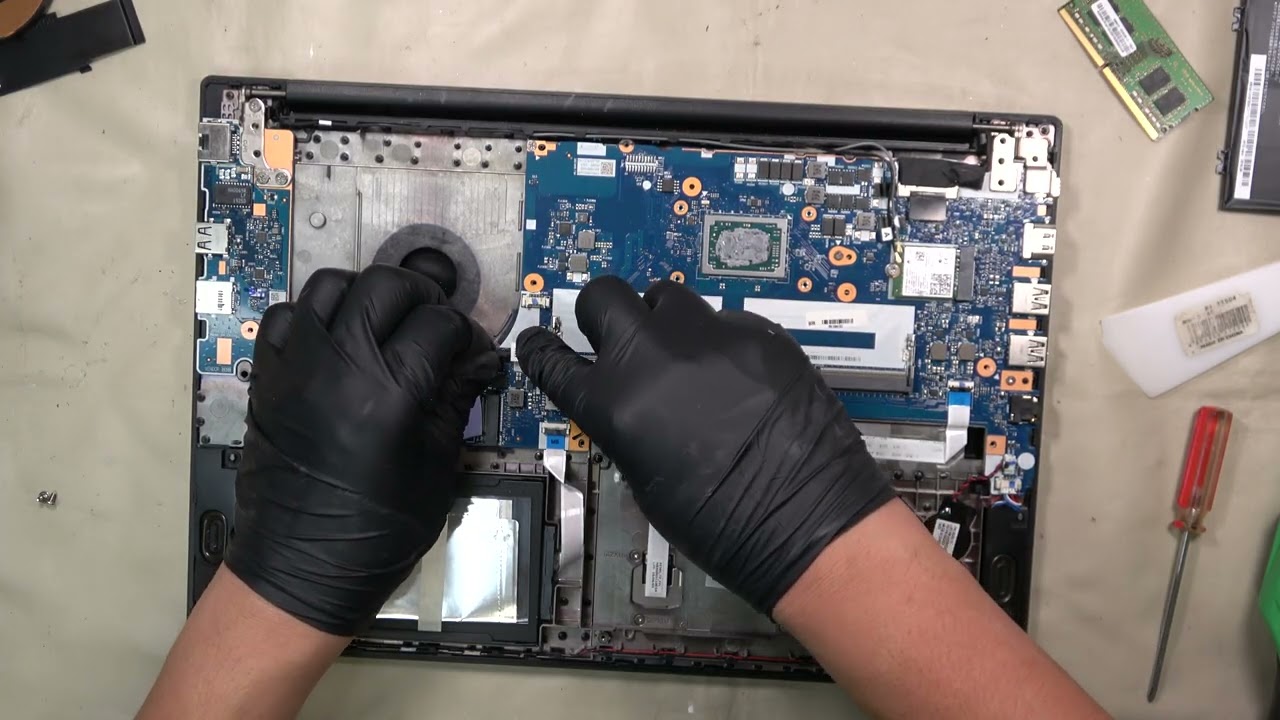 Lenovo ThinkPad Ｅ595 元箱有り　中古動作品 ThinkPad E595 中古 18,800円 | ネット最安値の価格比較 プライスランク