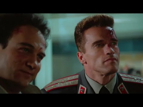 Red Heat 1988 - Ending scene [1080p]