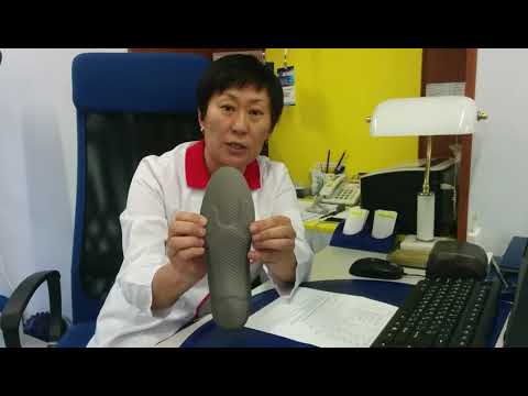 Видеообзор врача: специальные ортопедические стельки при «косточках» на ногах (Hallux Valgus)