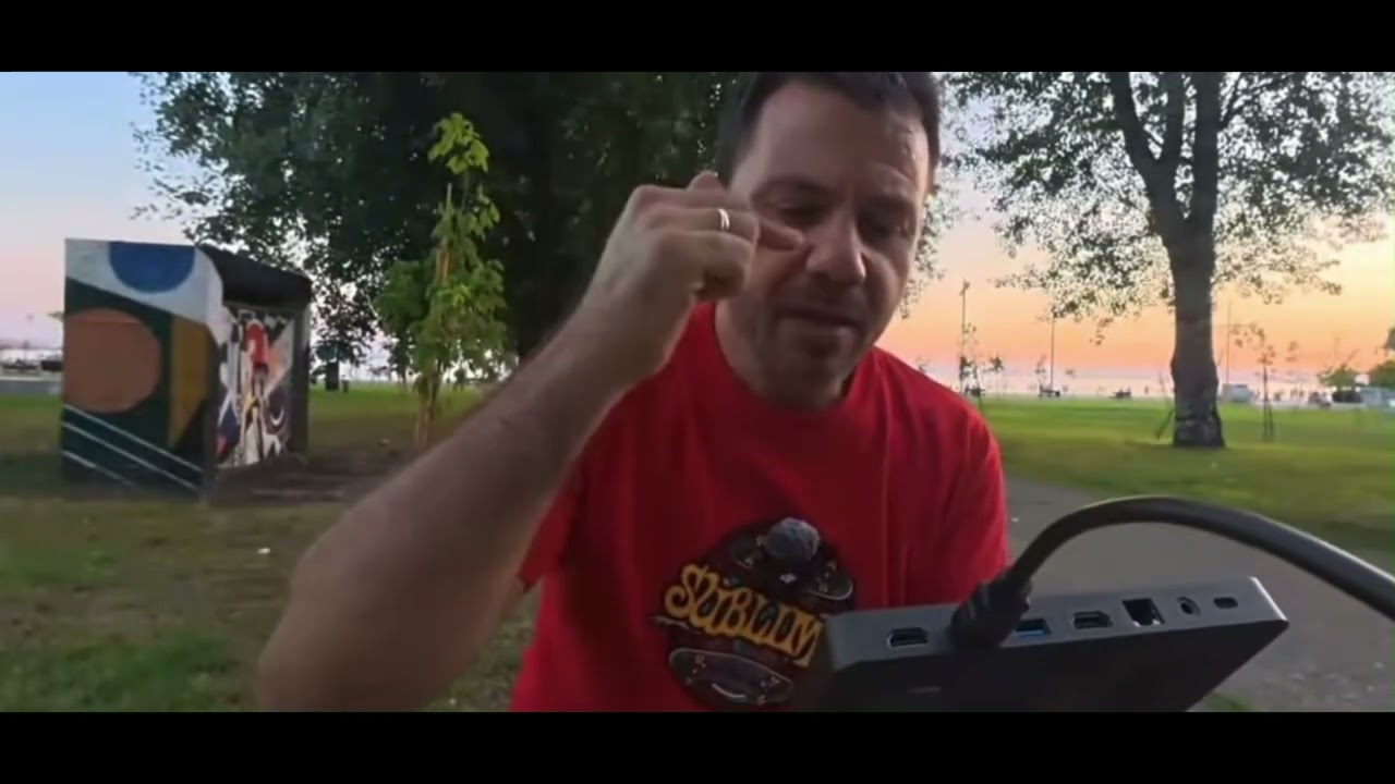 Bletsas Κάνει Expose Teosty