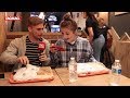 Jamielee en fabian gaan de giga tacos challenge aan 