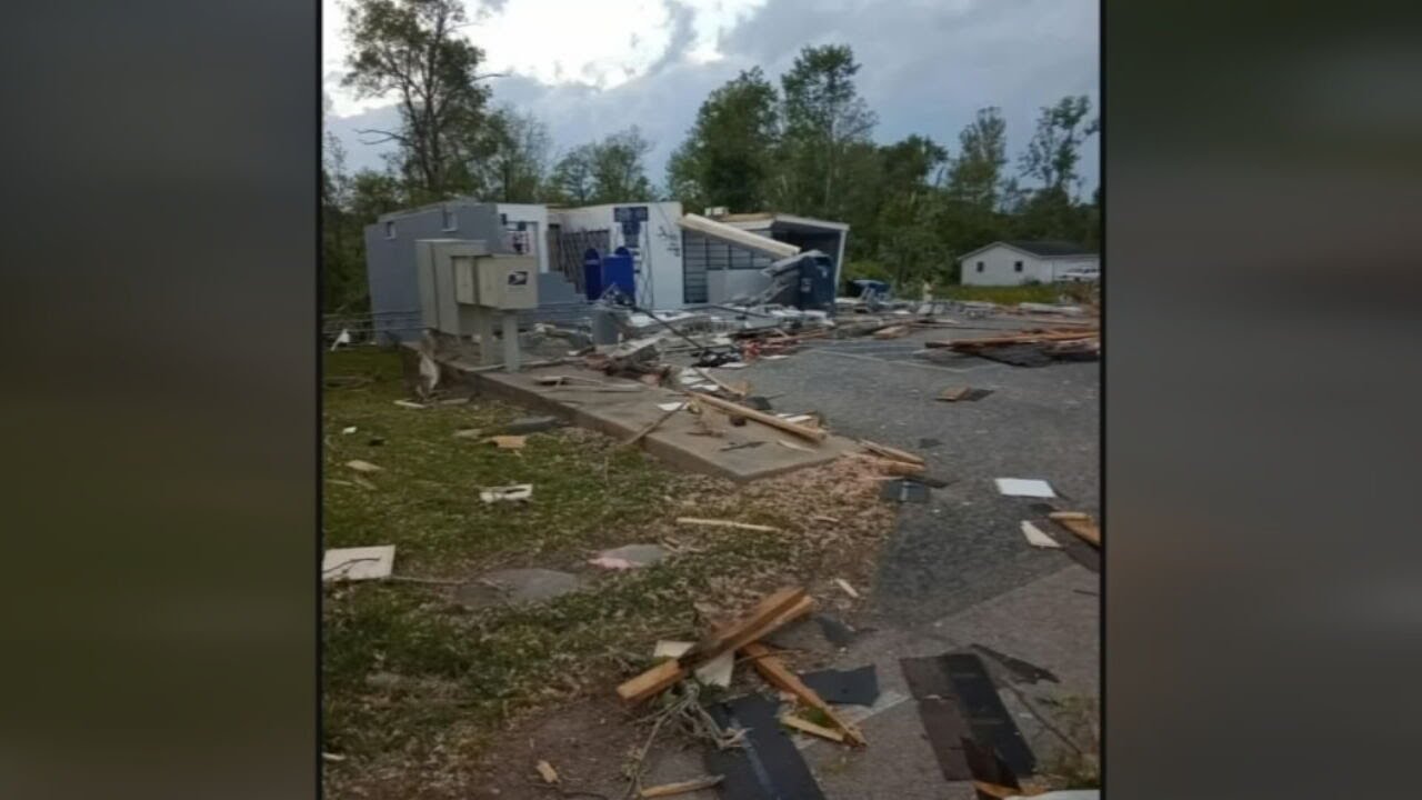 EF-2 tornado in Monroe County, Indiana, damages 75 homes, injures 5
