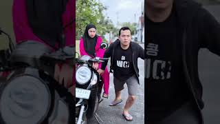 Brave Mother & Daughter Save Kidnapped Woman#shorts