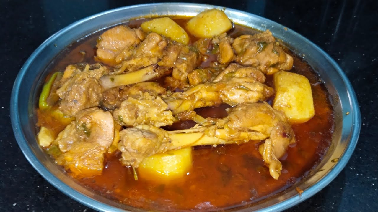 Degi Alu chicken 🍗 mry style m ek br bana k Dekho ungliya chaty reh jaoge‎⁨@Cookingwithrm377⁩  