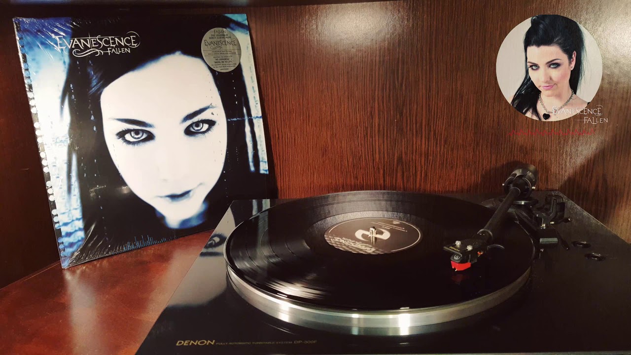 Evanescence - Hello (2003) [Vinyl Video] - YouTube